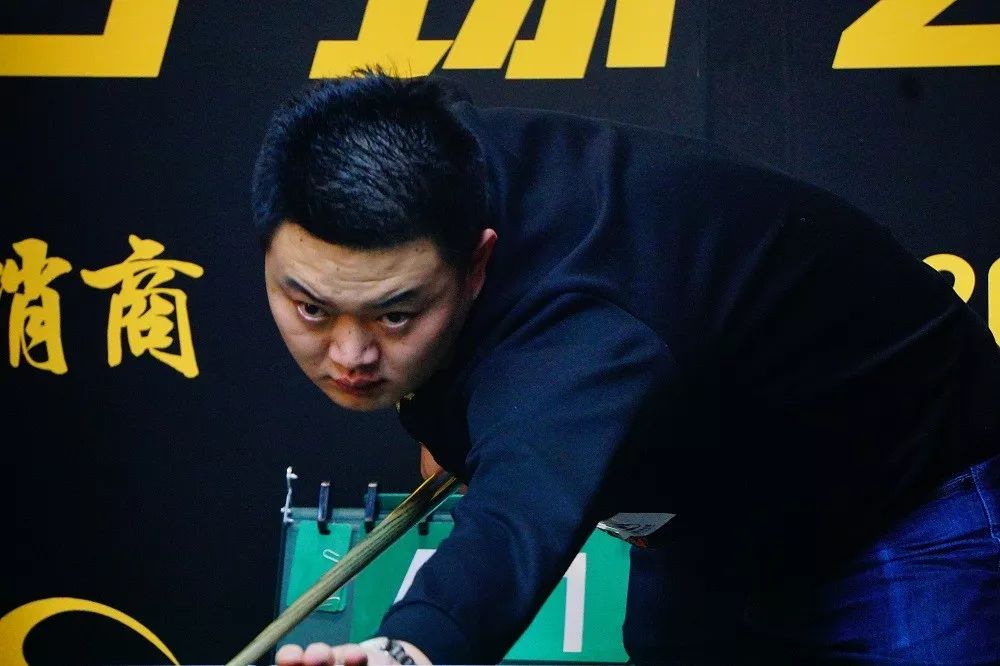 体育场豪门 体育场豪门