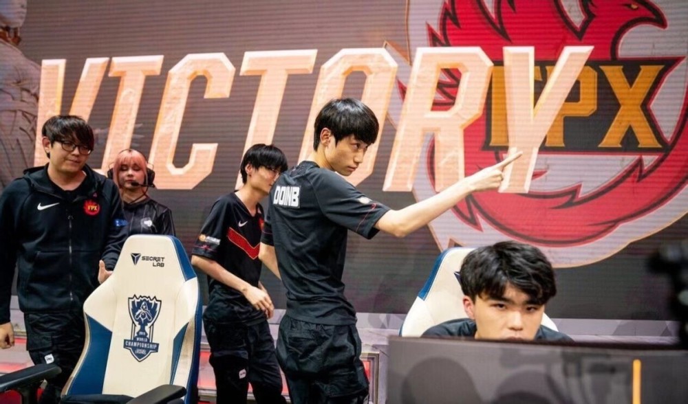 国内足球的 国内足球的